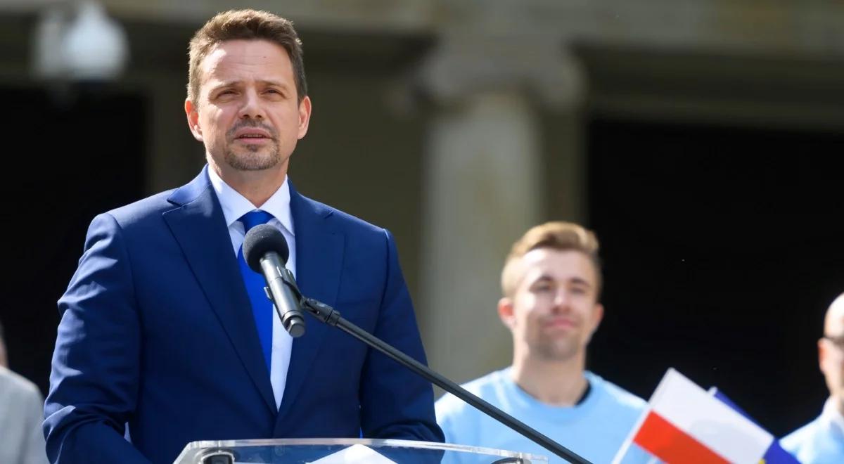 "Nie było żadnych rozmów z przewoźnikami". Trzaskowski mija się z prawdą ws. CPK