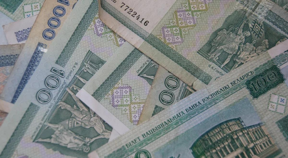 Białoruś walczy z inflacją, od lipca 2016 r. skreśli cztery zera z banknotów