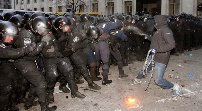 Protesty na Ukrainie. Zobacz co się działo w Kijowie 1 grudnia [wideo]
