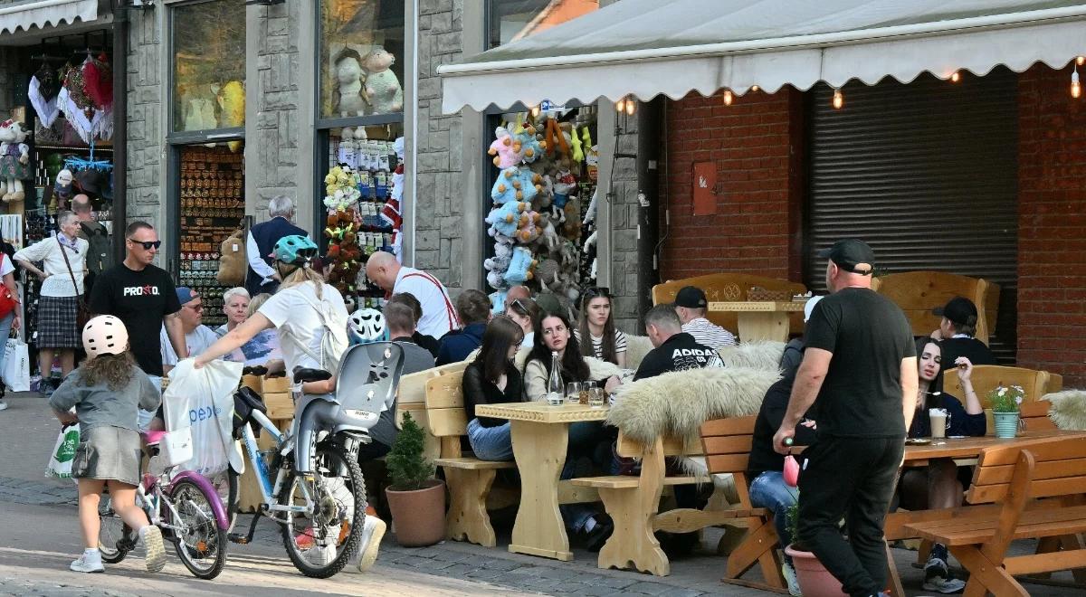 Paragony grozy nie pomogły, sezonowa gastronomia zadłużona