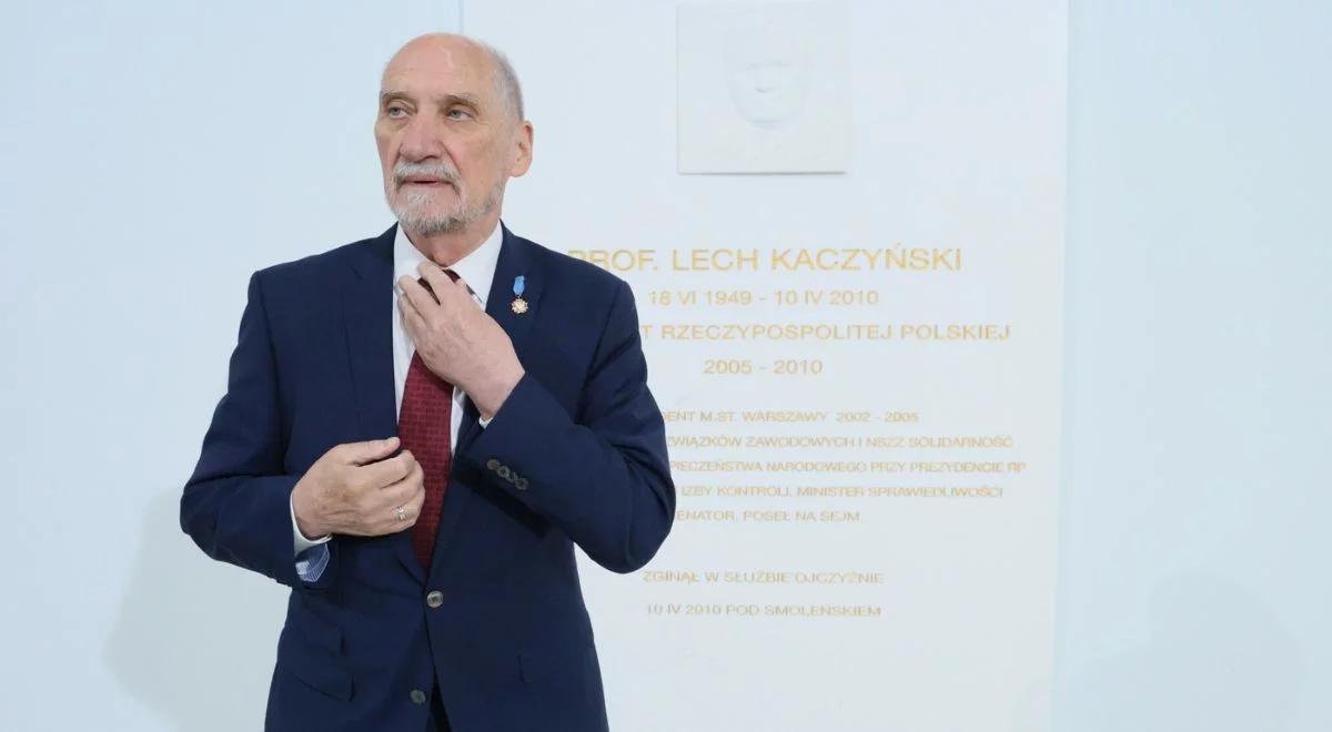 Antoni Macierewicz usłyszał zarzuty. Chodzi o podkomisję smoleńską