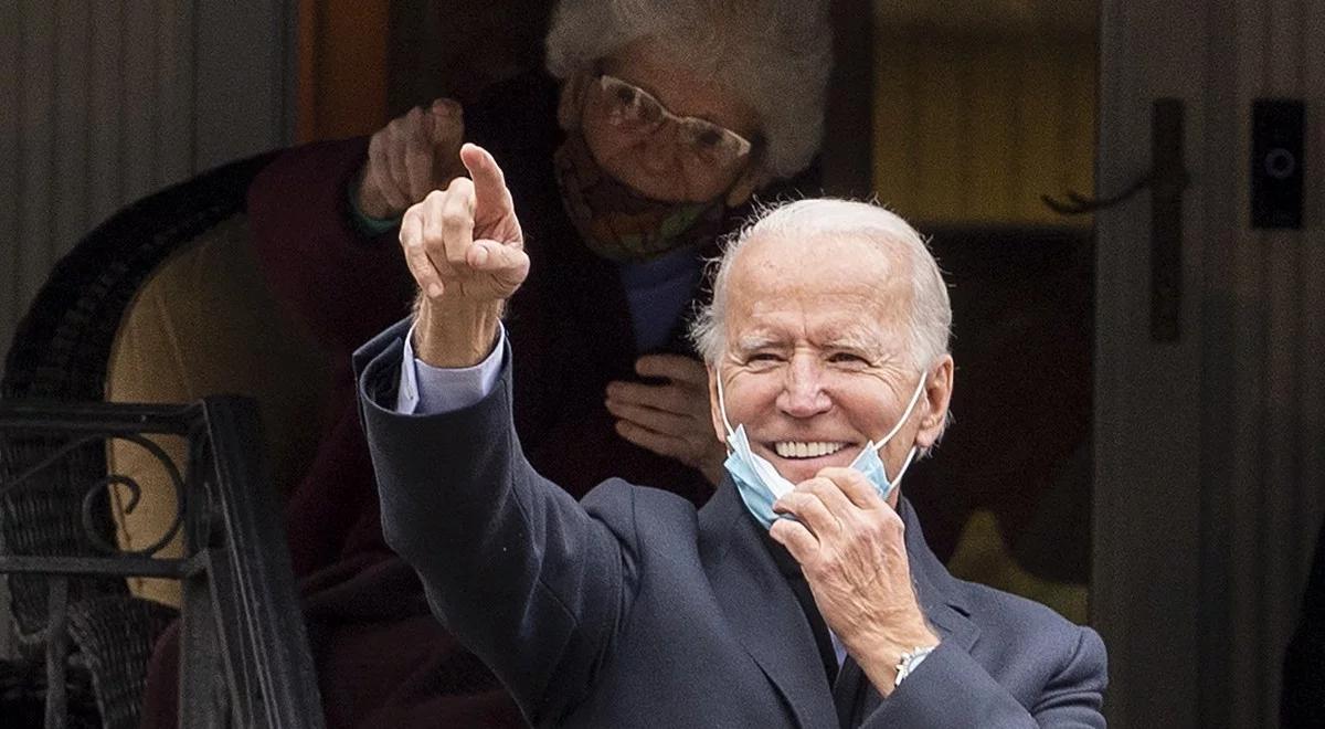 Wybory w USA. Sondaże dają Bidenowi kilkupunktowe prowadzenie