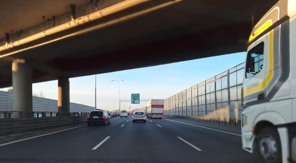 Przepisy kontra rzeczywistość. Jak kierowcy jeżdżą po polskich ekspresówkach i autostradach?