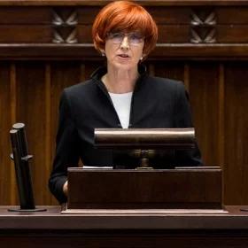 "Nie spełniły się czarne scenariusze". Elżbieta Rafalska o reformie emerytalnej