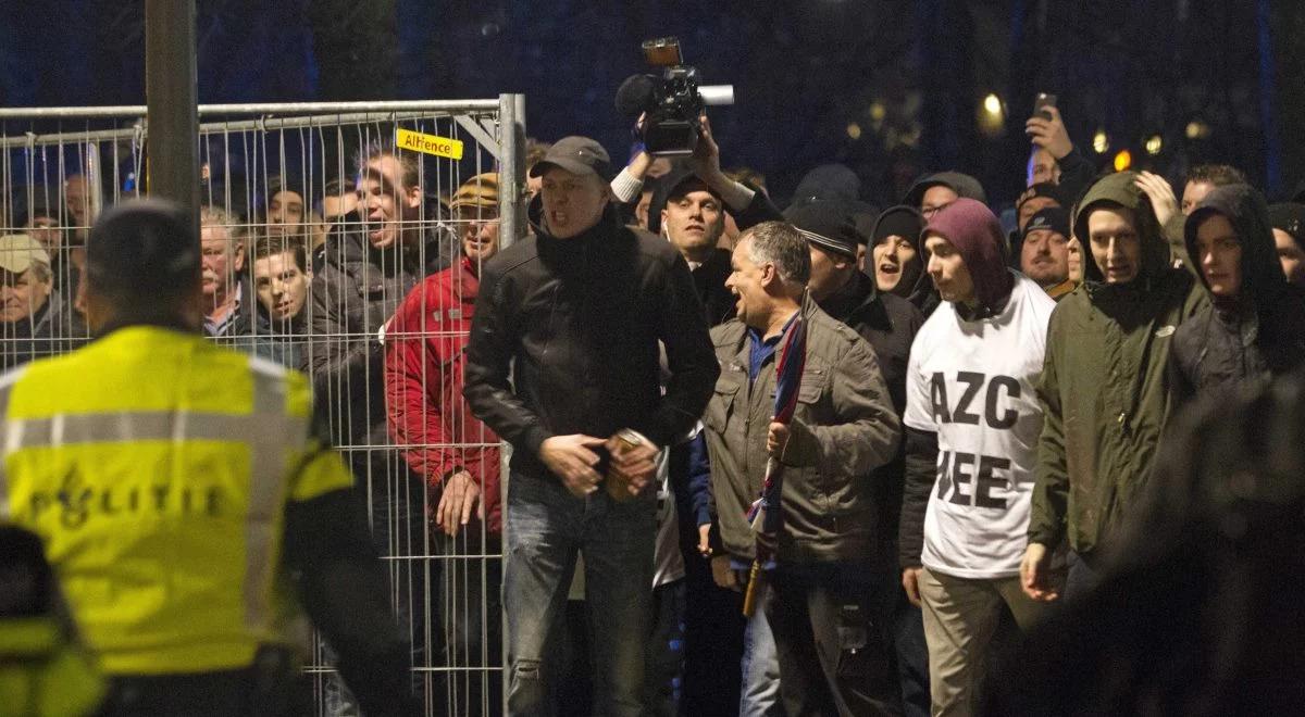 Starcia z policją w Holandii. Nie chcą obozu dla uchodźców