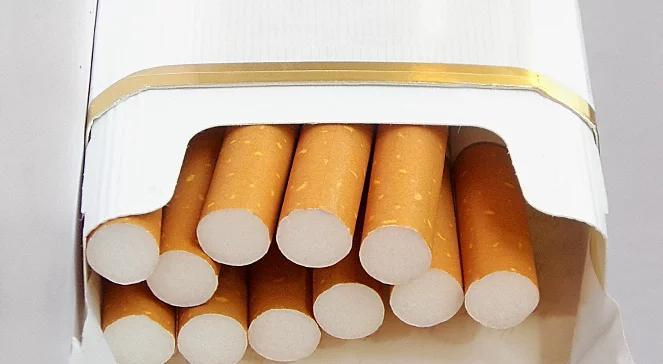 GIS: papierosy pali ponad 32 procent Polaków