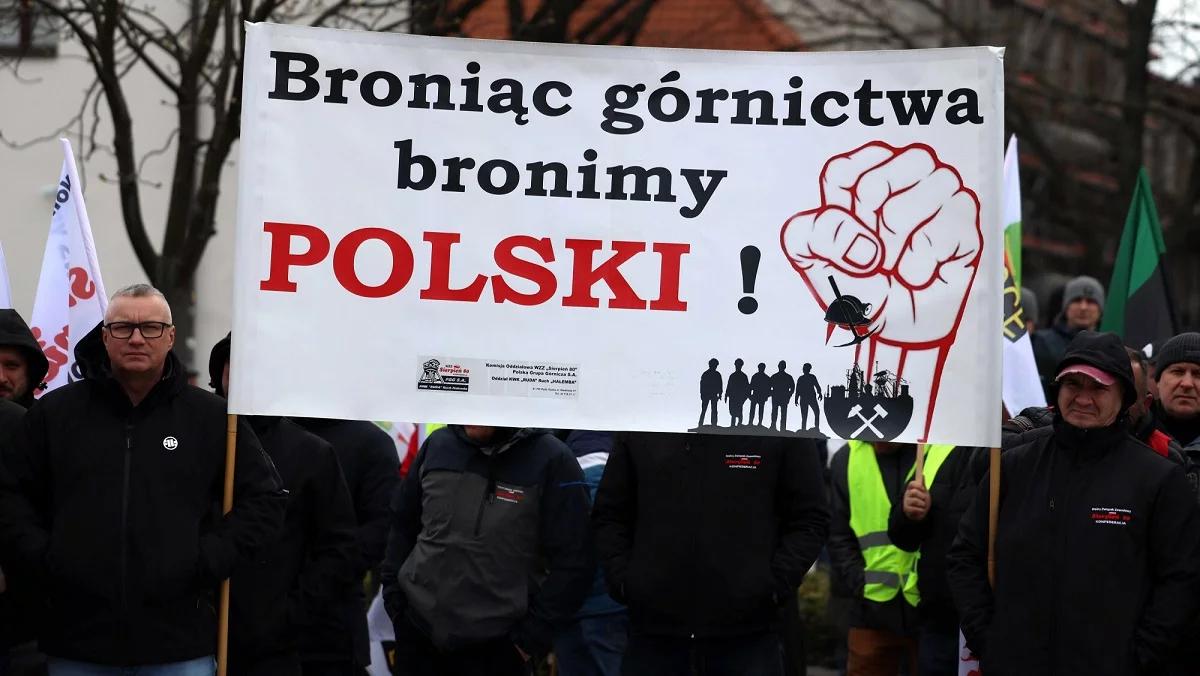"Będą latać butelki z benzyną". Górniczy gigant na krawędzi