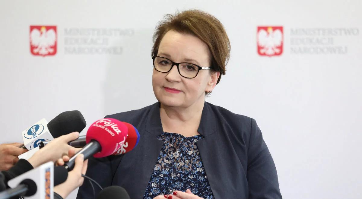 Przeciek z egzaminu gimnazjalnego: będzie powtórka? Minister edukacji zabrała głos