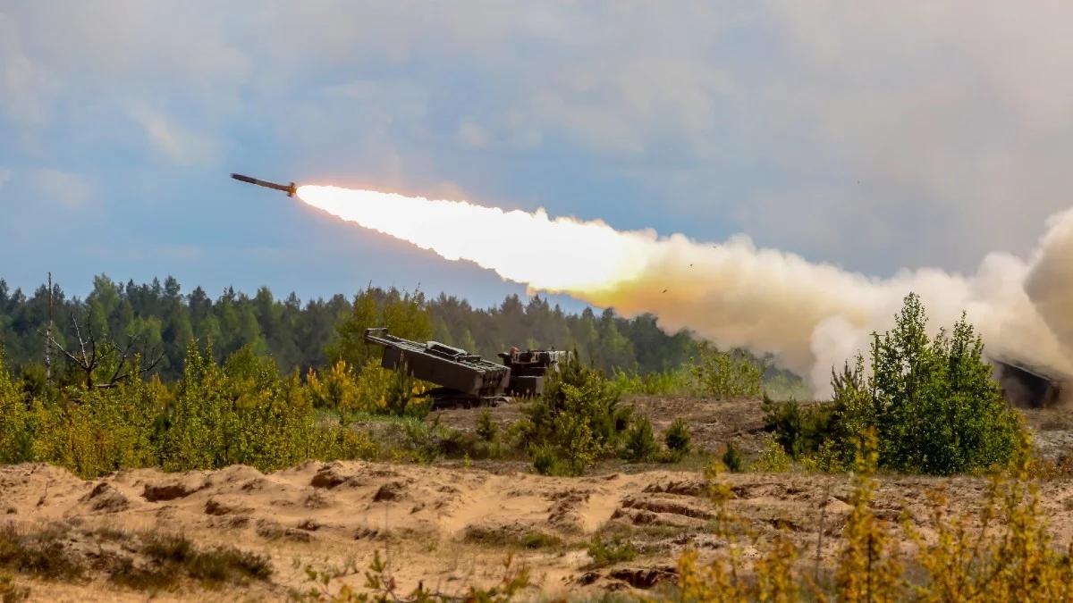 Kolejny pakiet pomocy wojskowej USA dla Ukrainy. Decyzja Bidena z pominięciem Kongresu