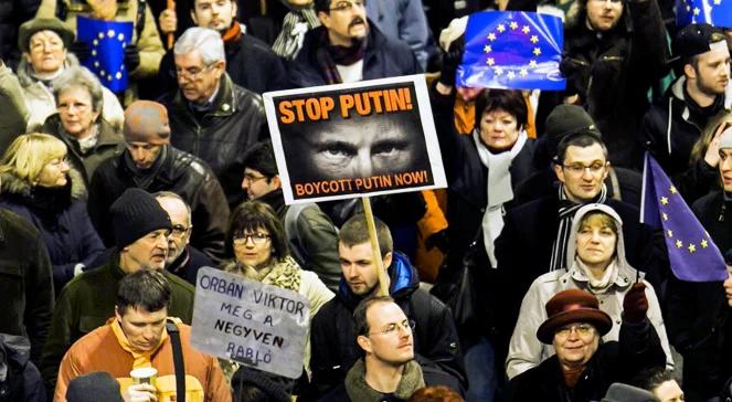 Putin na Węgrzech. Chce podpisać umowę gazową