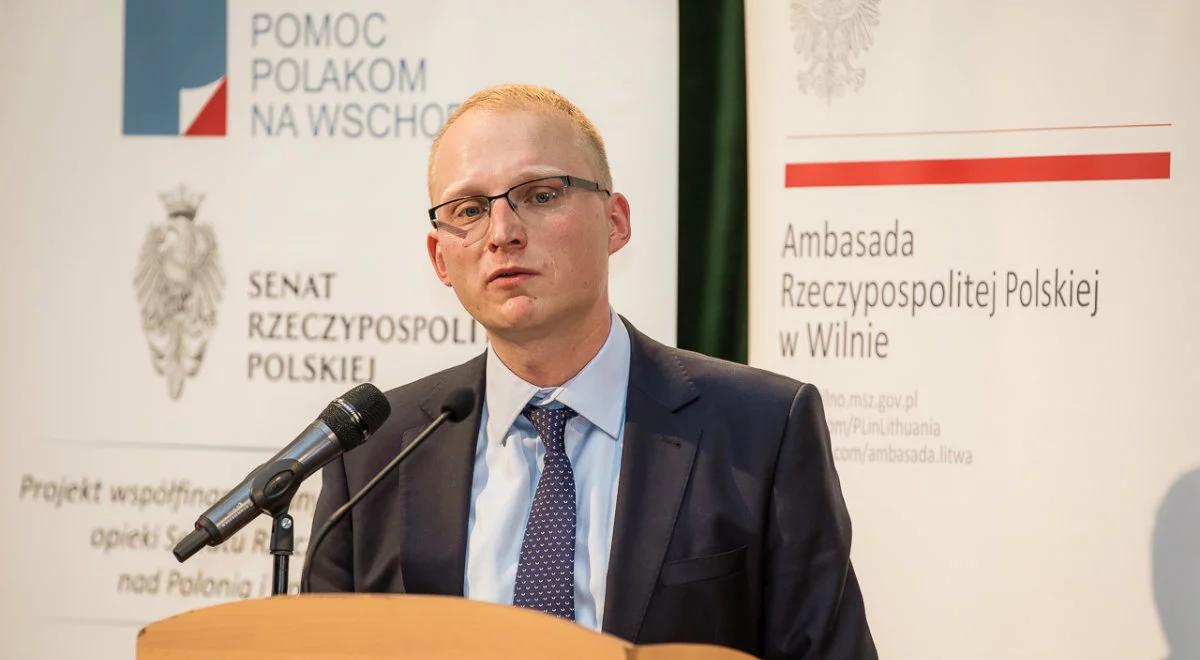 "Staramy się promować działalność młodych ludzi". Mikołaj Falkowski o fundacji "Pomoc Polakom na Wschodzie"