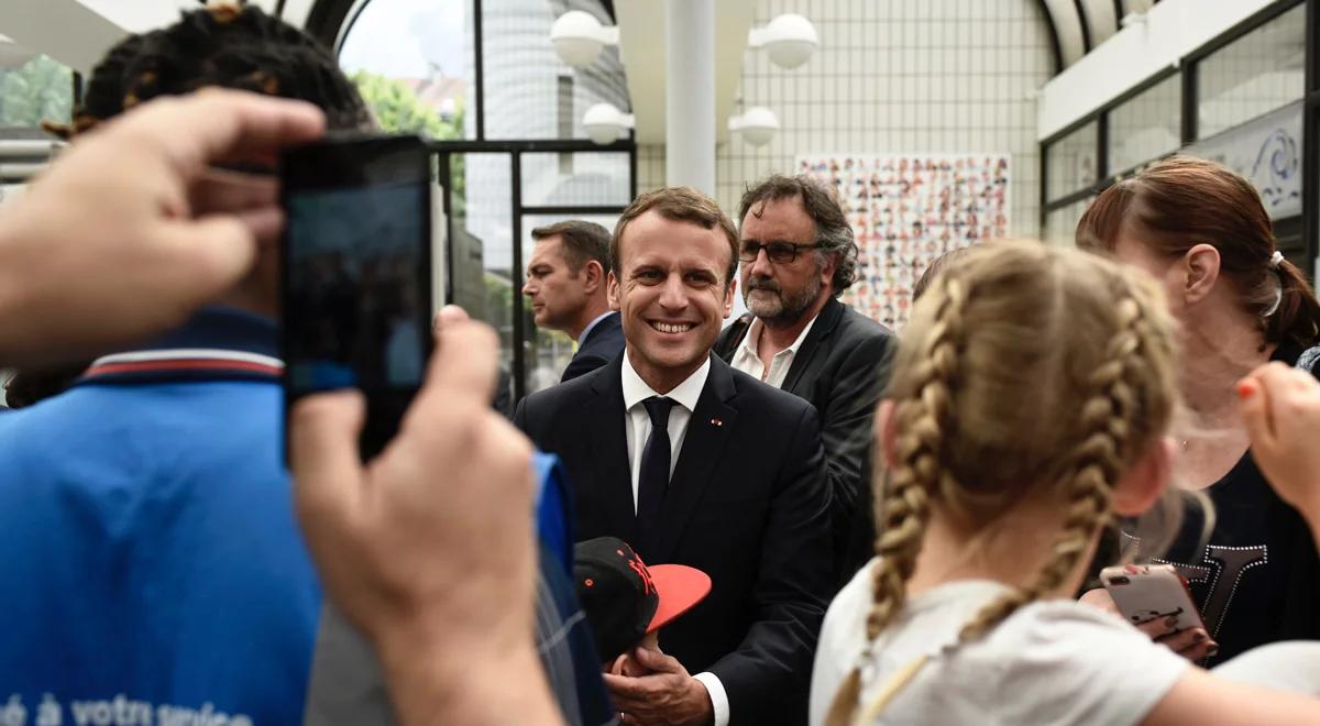 Francja: Ustawa o przywróceniu zasad moralnych w polityce