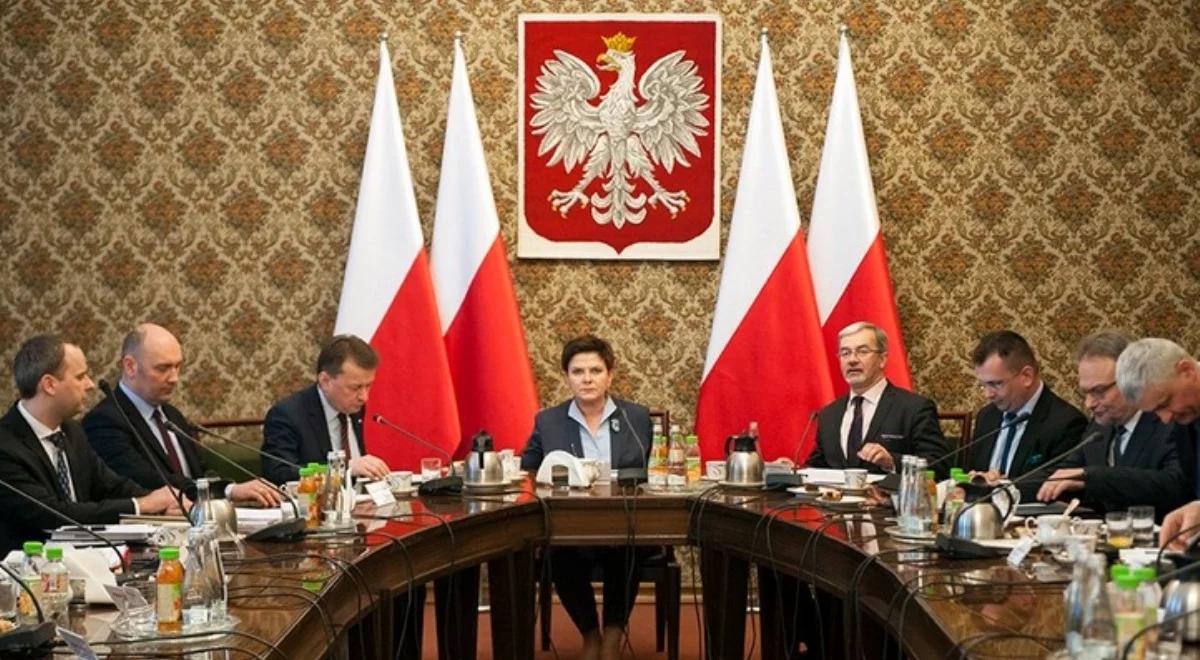 Narada Beaty Szydło i szefa MSWiA Mariusza Błaszczaka z wojewodami