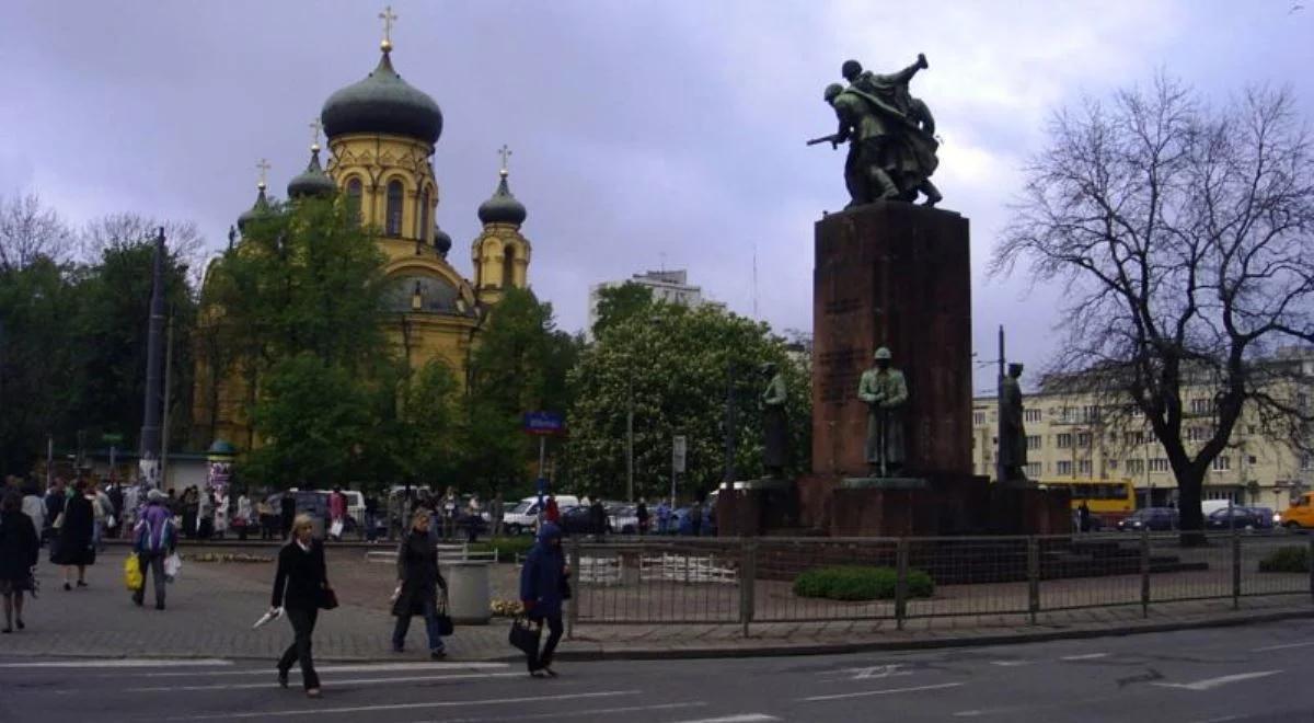 Co dalej z pomnikiem "czterech śpiących"? Warszawscy radni zdecydowali