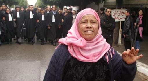 Tunezja: zdymisjonowano najważniejszych ministrów. Kolejne demonstracje