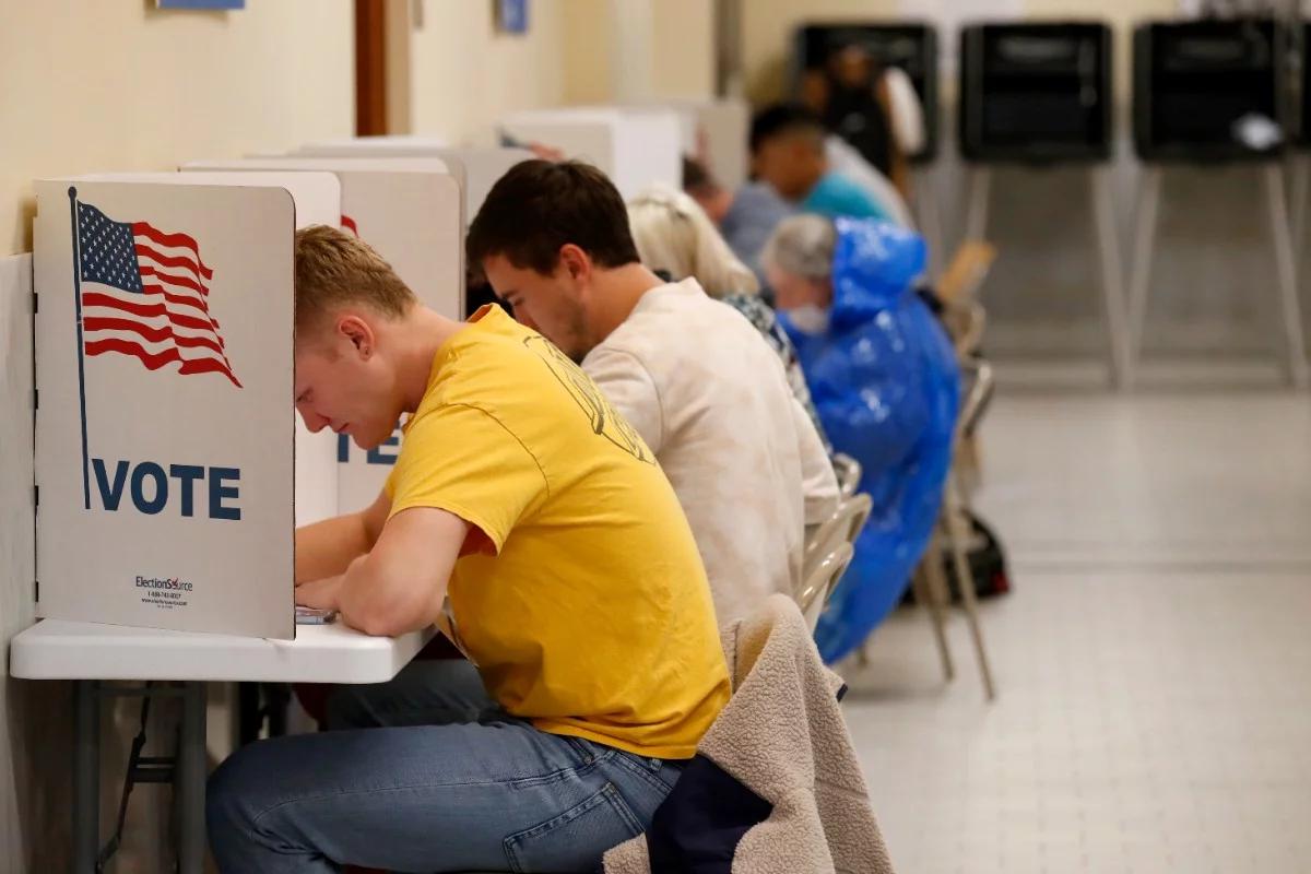 Wybory parlamentarne w USA nadal nierozstrzygnięte. Republikanie z minimalną przewagą 