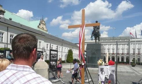 Fałszywy alarm bombowy przed Pałacem Prezydenckim