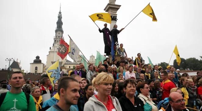 Ponad 2 tysiące pątników z Wrocławia dotarło na Jasną Górę