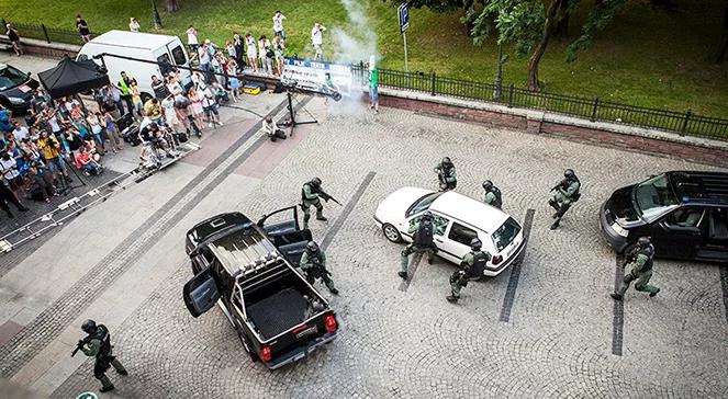 Policjanci i filmowcy „zagrali” razem