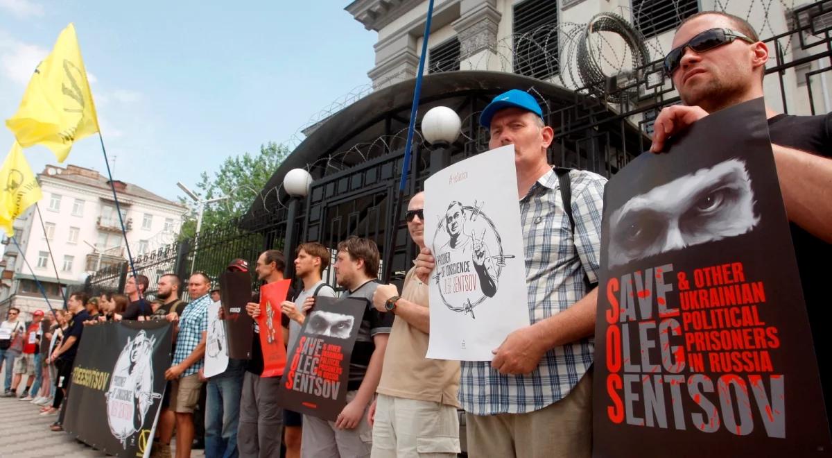 Rosja nie dała dostępu do Sencowa aktywistce. Protest Ukrainy