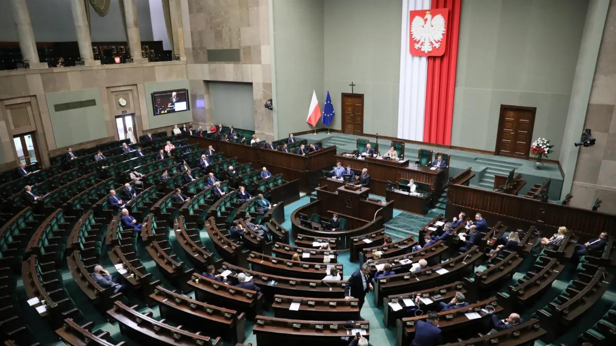 Sejm uczcił 30. rocznicę odrodzenia samorządu terytorialnego w Polsce