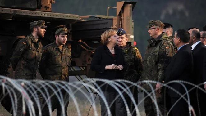 Merkel: konflikt w Syrii trzeba rozwiązać metodami politycznymi