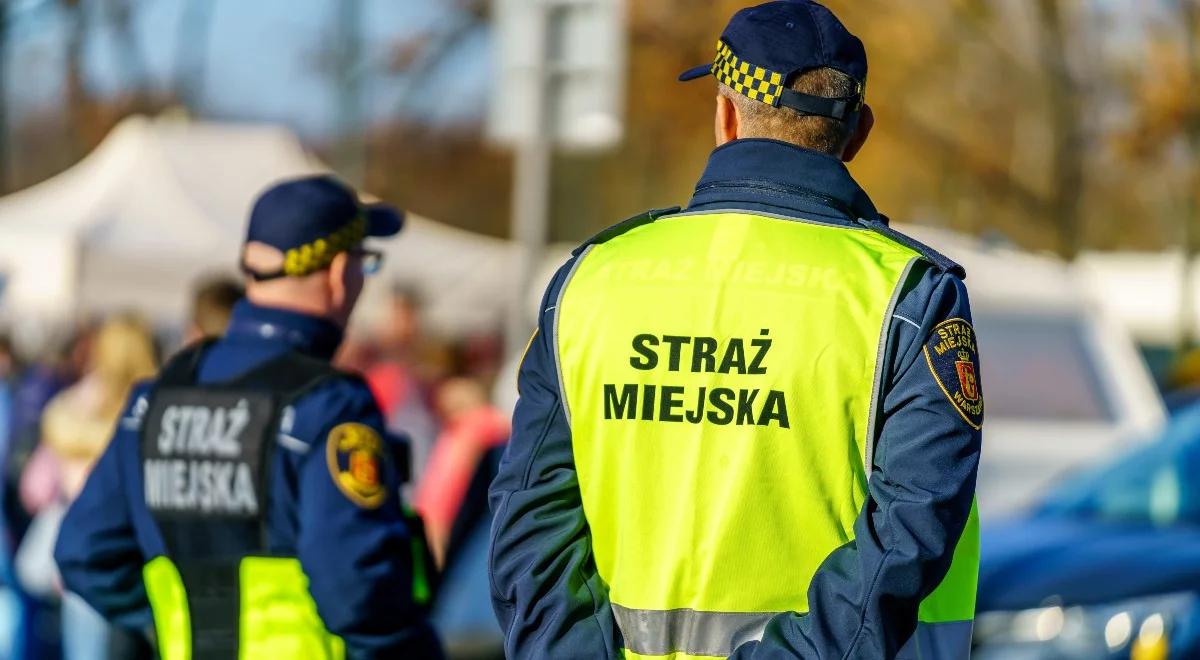 Warszawa: zdymisjonowany komendant Straży Miejskiej otrzymał posadę w spółce miejskiej