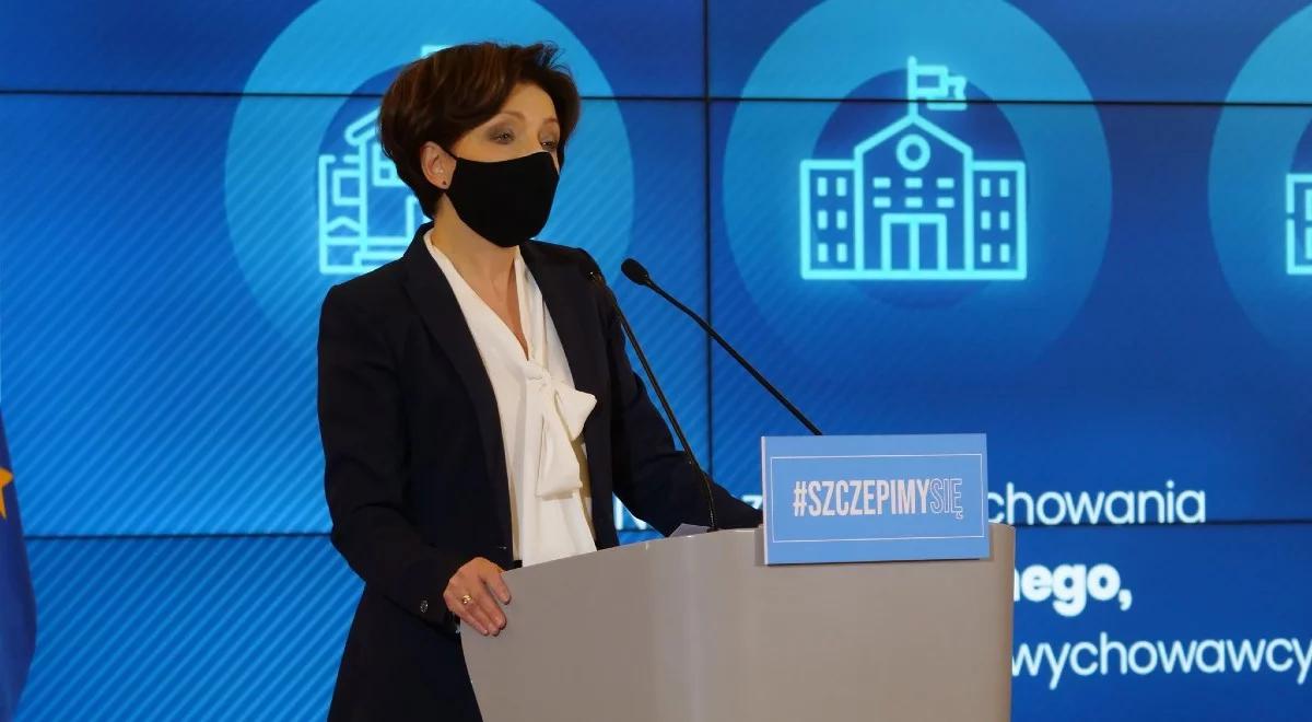 Maląg: do tej pory do szczepień zgłosiło się 50 proc. pracowników miejsc opieki nad najmłodszymi