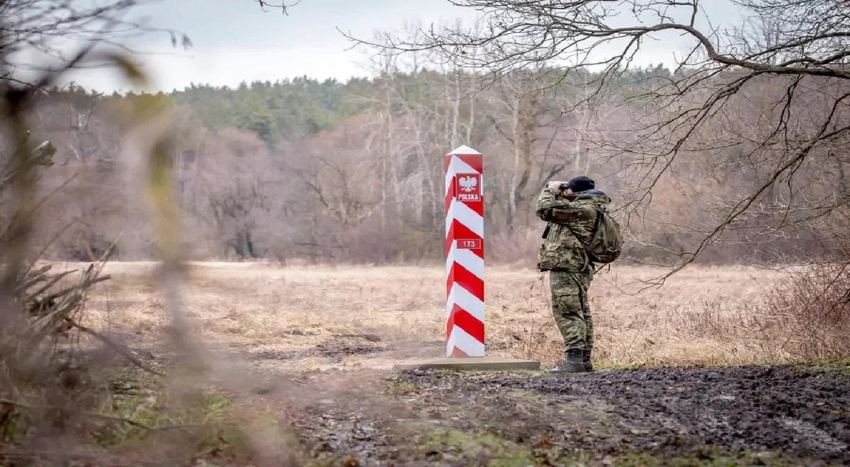 Organizacja przemytu ludzi przez granicę z Białorusią. Dwie osoby w rękach policji