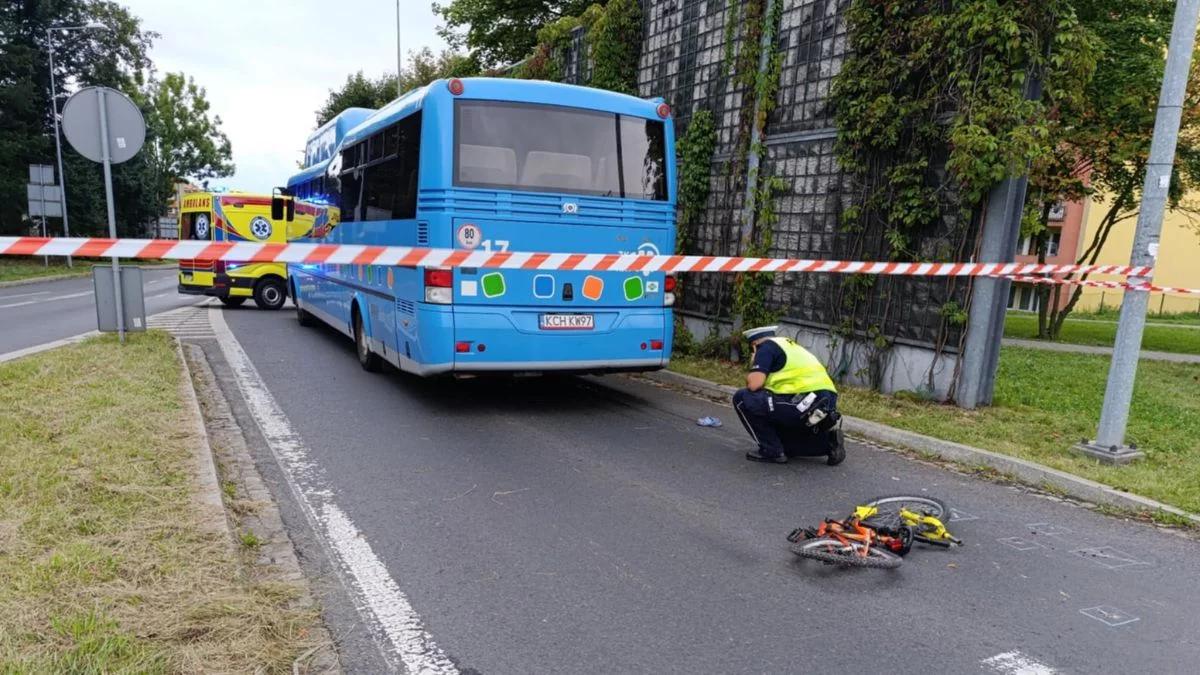 Chrzanów. 5-latek potrącony przez autobus. Dziecko nie żyje