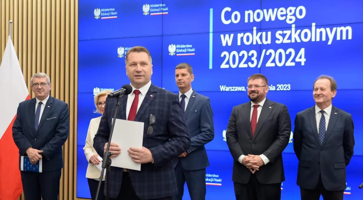 "Nowy rok szkolny to kontynuacja reform i programów". Konferencja z udziałem członków kierownictwa MEiN