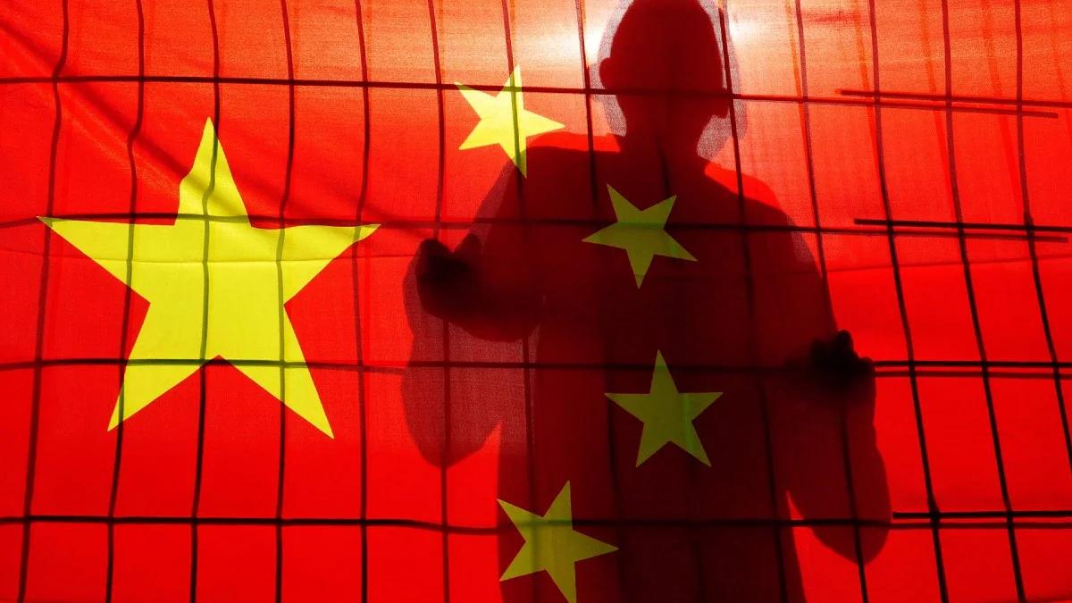 Chiny protestują po nałożeniu sankcji. Unijny dyplomata wezwany do MSZ