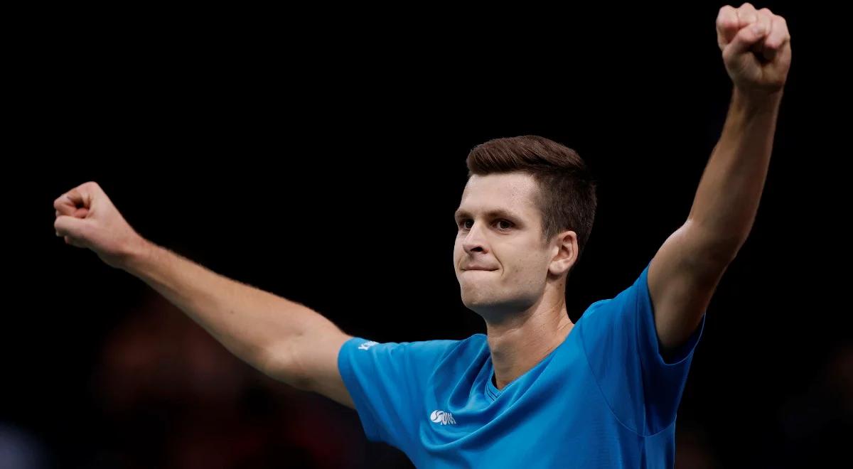 ATP Paryż: Hubert Hurkacz z historycznym awansem do ATP Finals. Duckworth pokonany, ostania akcja zachwyca [wideo]