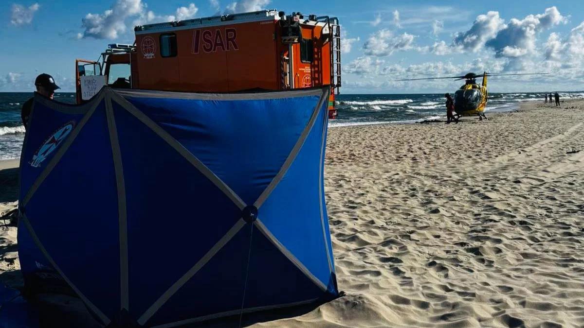 Tragedia nad morzem. 69-latka wciągnięta przez prąd wsteczny. Wysyp czerwonych flag