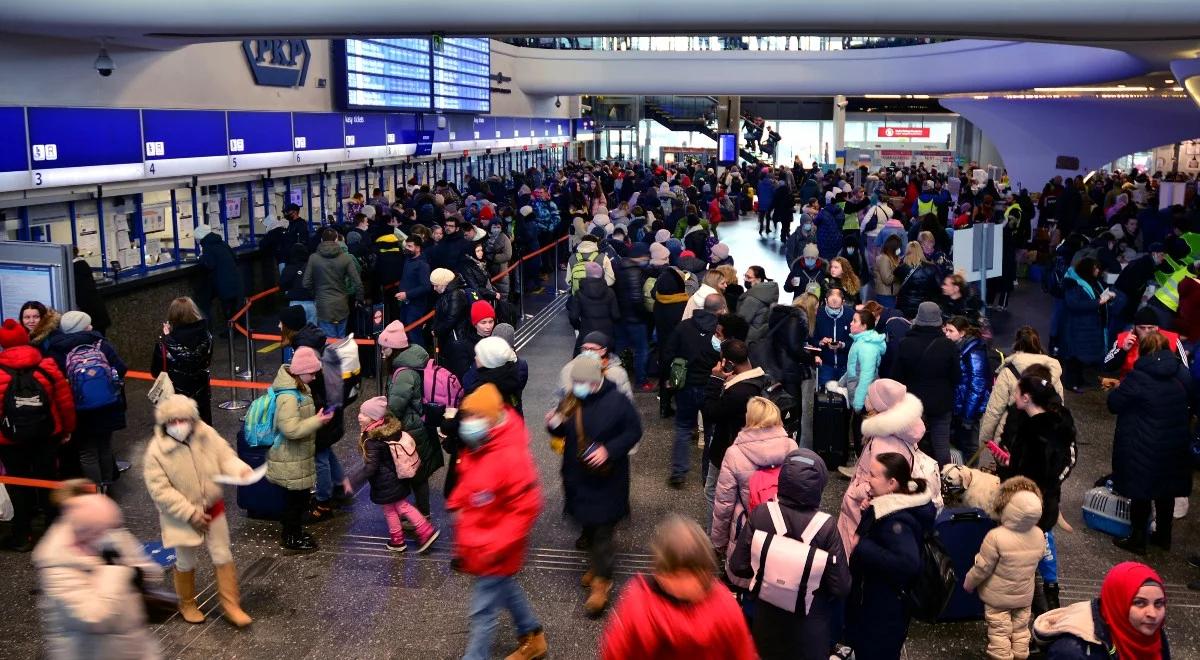 Zaprezentowano raport o polskiej pomocy ukraińskim uchodźcom. "Zasługuje na uznanie"