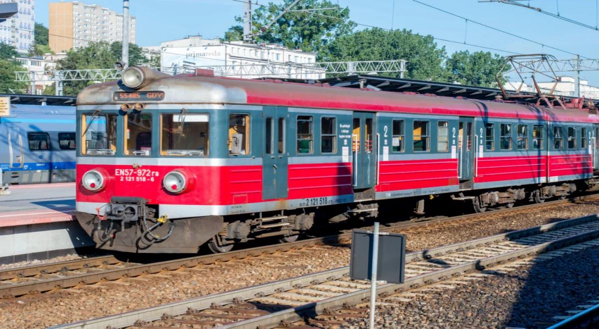 Gęsta siatka połączeń daje oddech Polsce powiatowej. Walka rządu z wykluczeniem komunikacyjnym