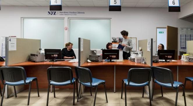 Lekarze wciąż mogą przedłużać umowy z NFZ. Zorganizowano specjalne dyżury
