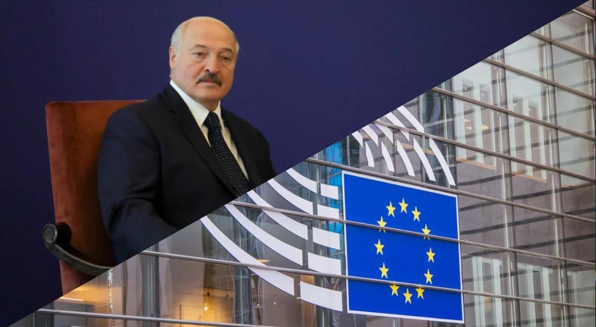 Europosłowie chcą dalszych sankcji wobec Łukaszenki. W rezolucji apelują do krajów UE