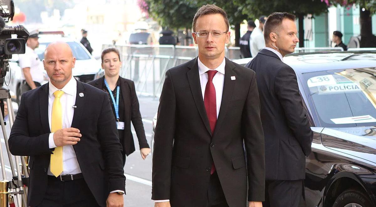 Szef MSZ Węgier: decyzja o obowiązkowych kwotach niezgodna z prawem
