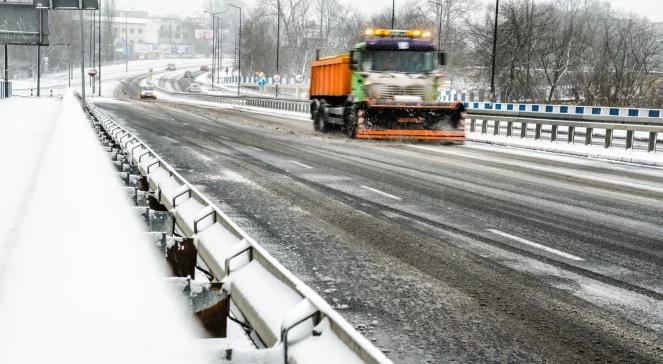 Pogoda na weekend: mróz i śnieg. Uwaga na zamiecie śnieżne i zawieje 