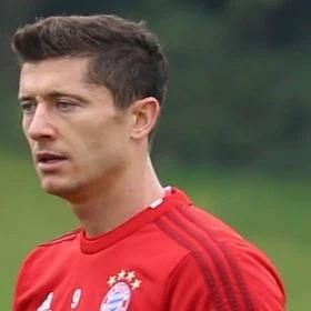 Bundesliga: zwycięstwo Bayernu po golu Lewandowskiego
