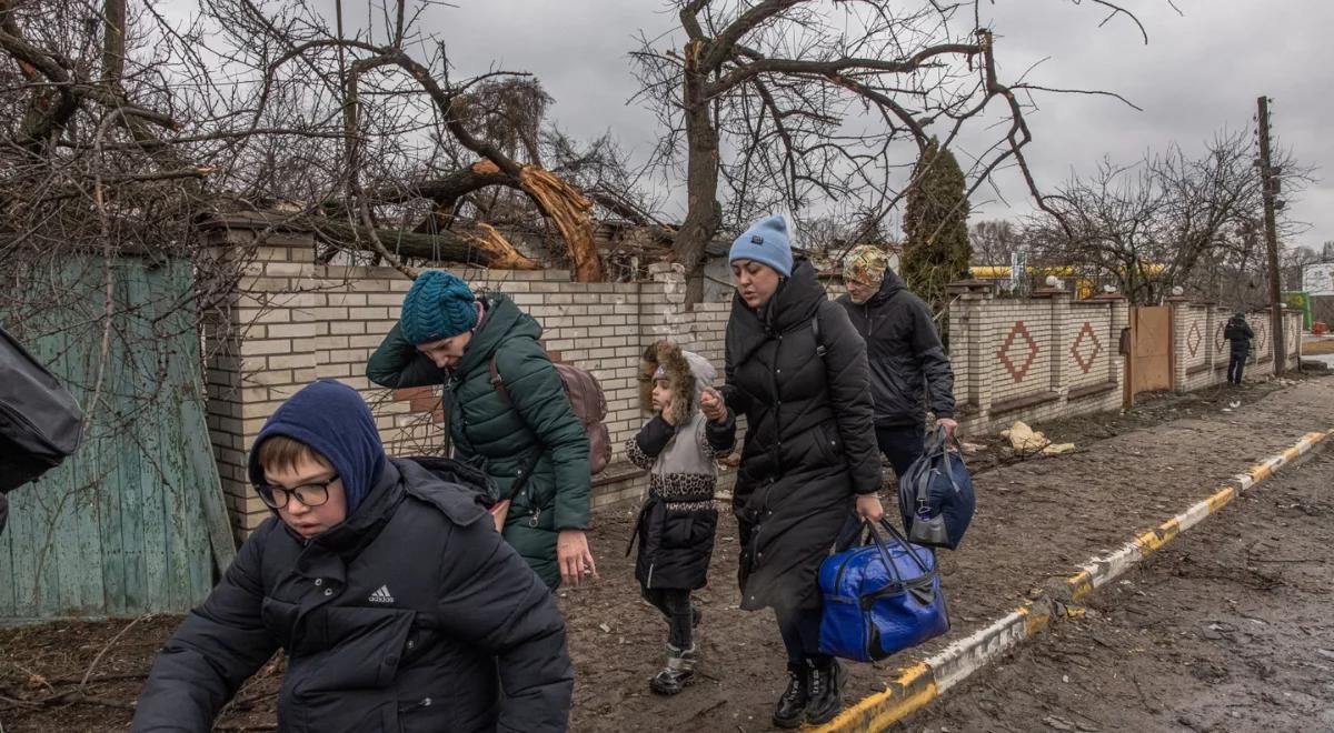 Zostaną otwarte korytarze humanitarne z Mariupola i Wołnowachy. Jest zobowiązanie Rosji