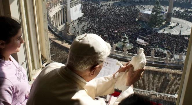 Papież Benedykt XVI o ofiarach Holokaustu