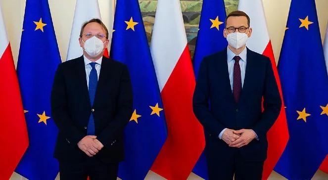 Premier spotkał się z komisarzem UE ds. sąsiedztwa. Rozmawiano o sytuacji na wschodzie