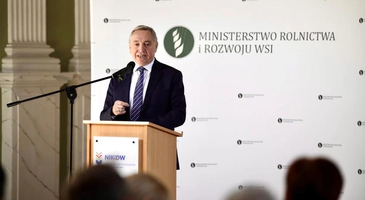 4 mld euro na ekoschematy. Minister Kowalczyk o dopłatach unijnych dla rolnictwa