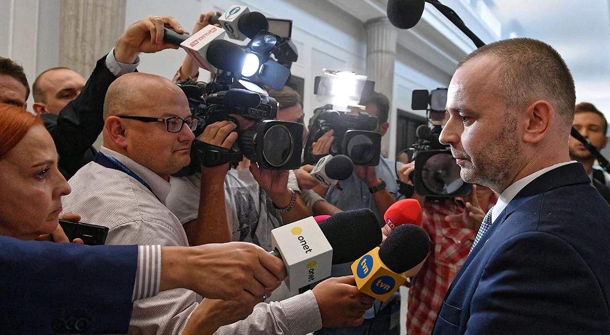 Publicyści o referendum konsultacyjnym ws. konstytucji