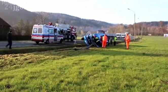 Śmiertelny wypadek pod Jelenią Górą. Nie żyje mężczyzna