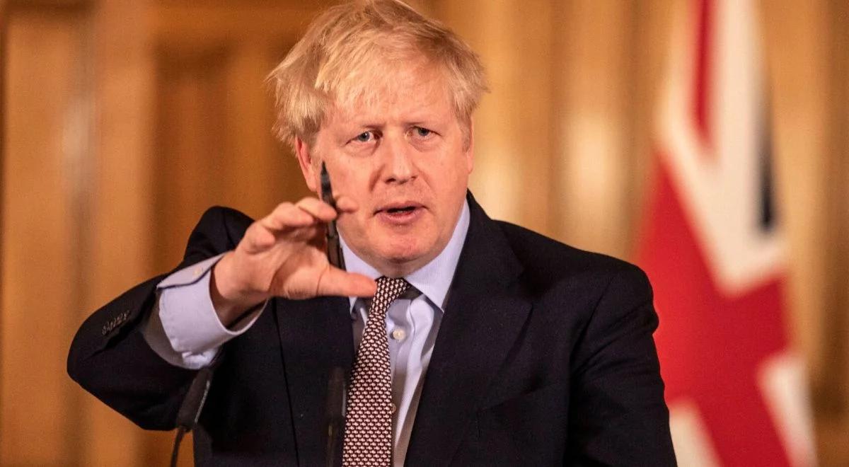 "To bardzo smutny dzień, ale pokonamy epidemię". Boris Johnson uspokaja