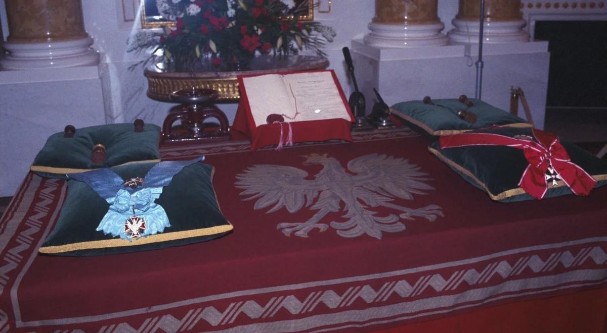 "Moment pełen wzruszeń". Rocznica przekazania insygniów II RP z Londynu do Warszawy