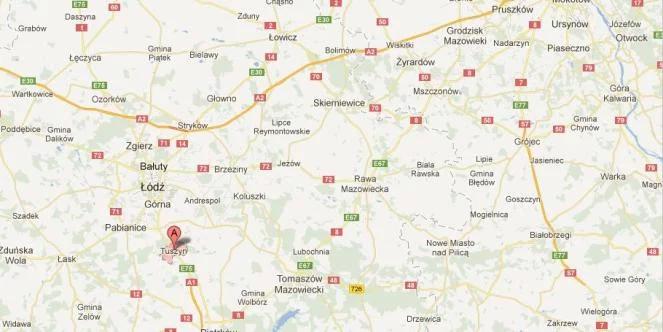 Naczepa uderzyła w przechodniów. Dwie osoby ranne